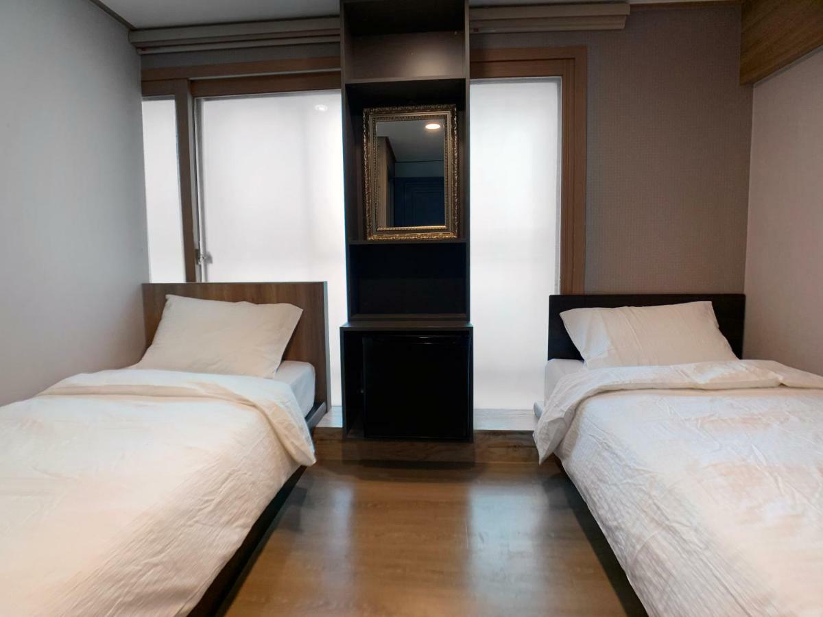J-Honor Guesthouse Seoul Exteriör bild
