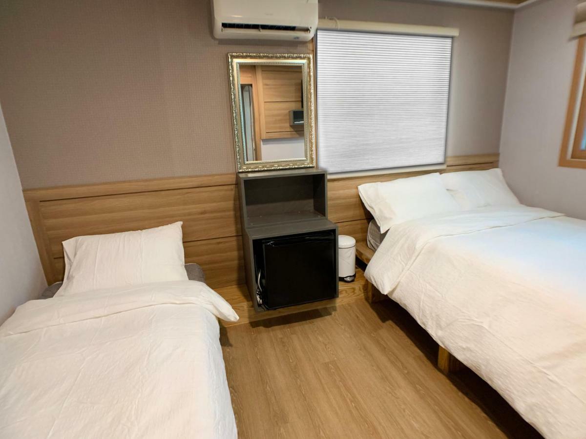 J-Honor Guesthouse Seoul Exteriör bild